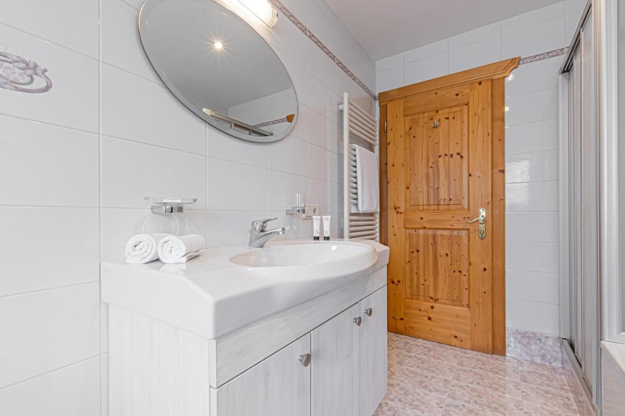 Apartment Dolomites Nest San Martino in Badia Exterior photo